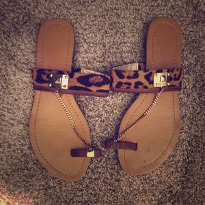 Guess sandals